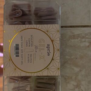 Aprés Gel-X Nail Kit in Nude